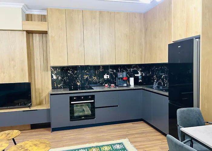 Tiki Luxury In Center Apartment Tirana